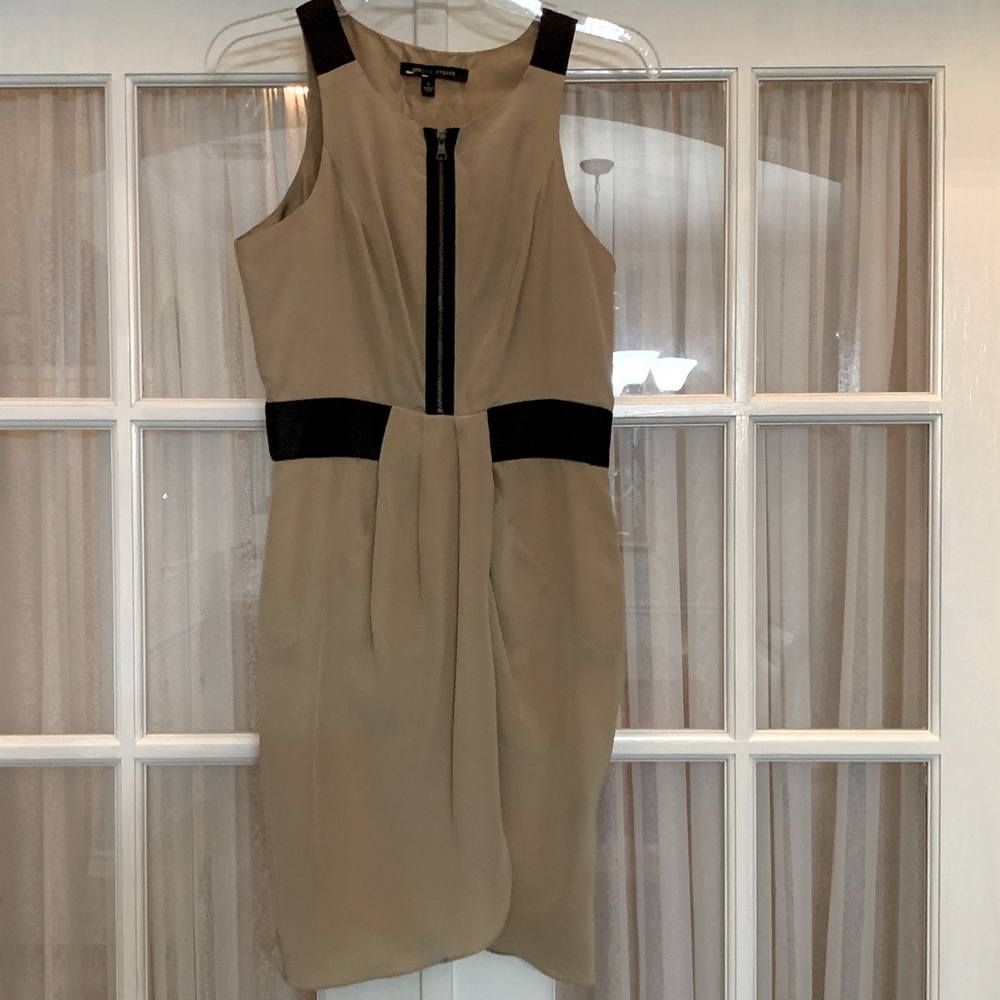 Cynthia Steffe tan & black color block mini dress size 4